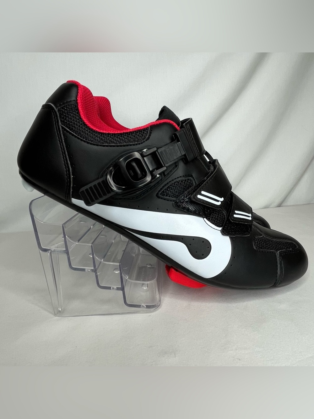 Peloton Indoor Cycling Shoes Size EU 43 / US Men 10 Women 12 Black Red w/ Cleats